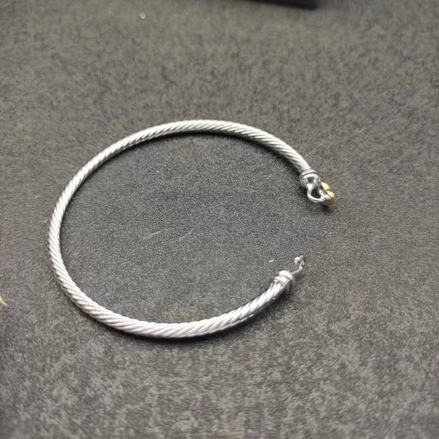 New Arrival David Yurman 3Mm Heart-Shaped Bracelet. Two-Tone Design, Available I