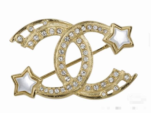 Chanel Best-Selling Meteor Brooch. Sparkling And Dazzling. Chanel Star Brooch Is