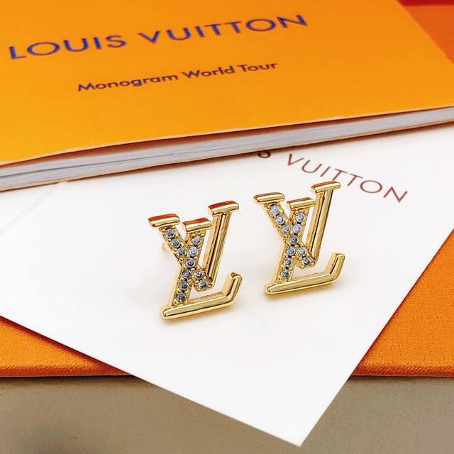 Model Led0330 Lv*Latest Mini Diamond Stud Earrings, Zp Brass Material