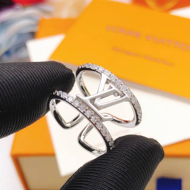 Number Ljz0018 Lv*Latest Style Ring, Consistent Zp Brass Material,