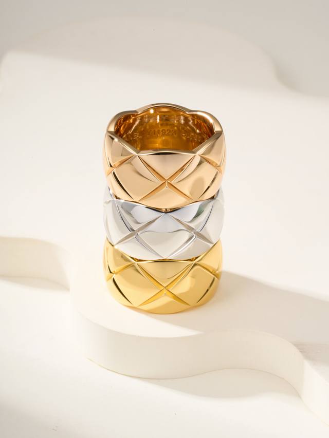 Size 6789 High-End Jewelry Coco Crush Diamond-Patterned Ring, Extra Wide. Is Ado