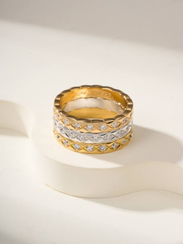 Cnc Hand-Set Diamonds, Size 5678 High-End Jewelry Coco Crush Diamond-Studded Rin