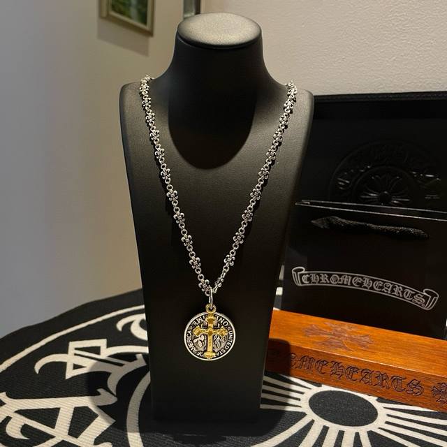 Batch New Arrival, Counter Quality Chrome Hearts Cross Heart Classic Retro Scout
