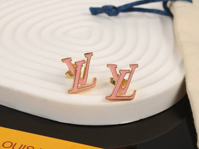 Lv Drip-Shaped Letter Earrings, Louis Vuitton-Inspired Design, Offering A Trendy