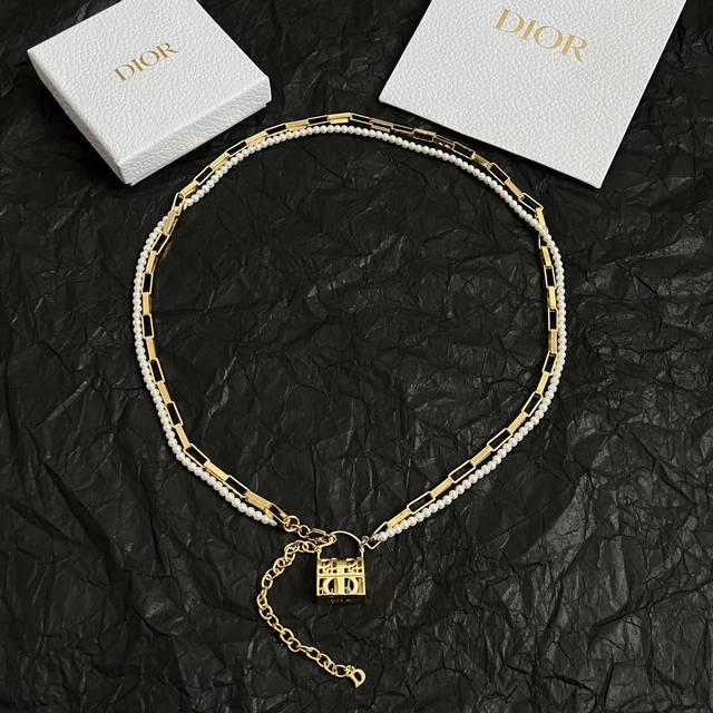 Dior Dior Necklace - Authentic Design, Brass Material, Sweet And Elegant.