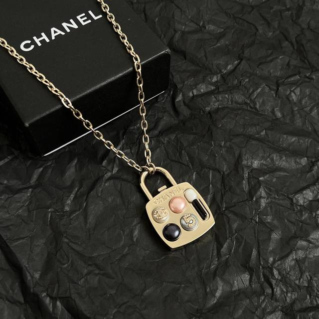 Chanel Vintage Necklace - Chanel's Classic Designs Truly Need No Introduction; E