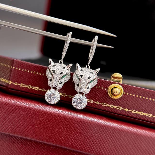 Necklace And Earrings 200 A4981 Wealth Series, Leopard Head, Single Diamond, Set