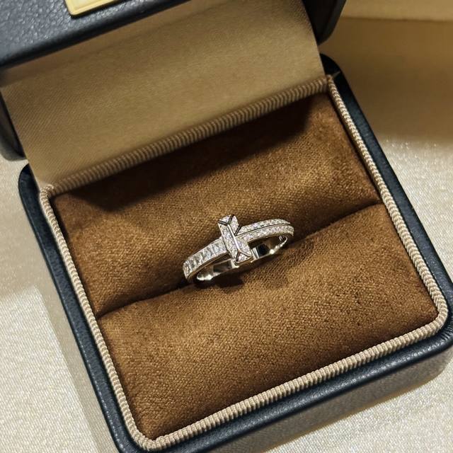 A4133 T-Series Bestseller T1 Series Latest Full Diamond Trapezoid Diamond Ring E