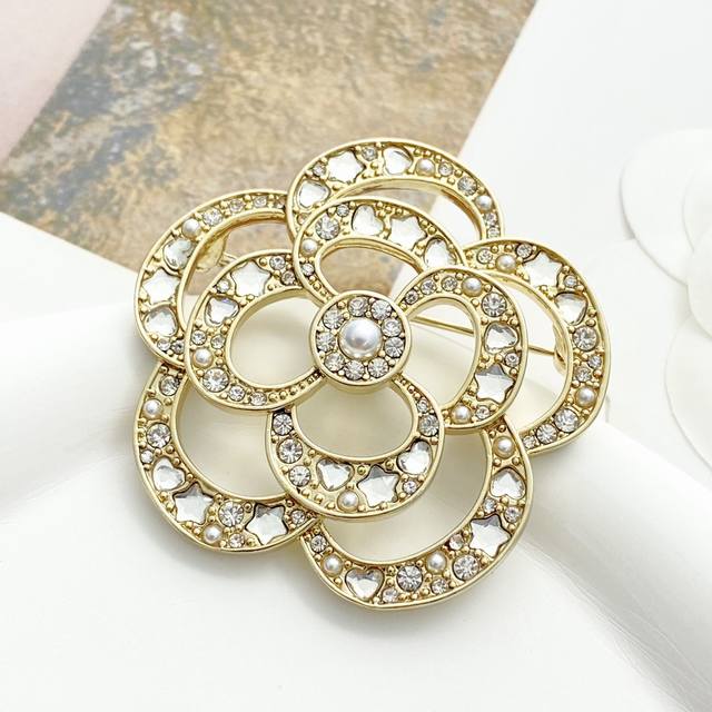 Chanel Brooch Hot New Arrival Chan 25 Light Gold Full Diamond Openwork Camellia