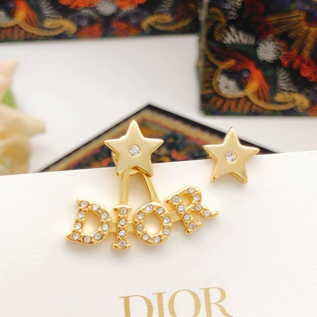 Id Ded0643 Dio*Latest Silver Star Diamond Stud Earrings, Z-Grade Brass Material,