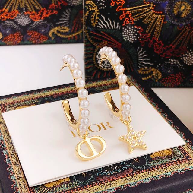 Id Ded0355 Dio*Latest Silver Moon Round Ear Hooks, Z-Grade Brass Material,