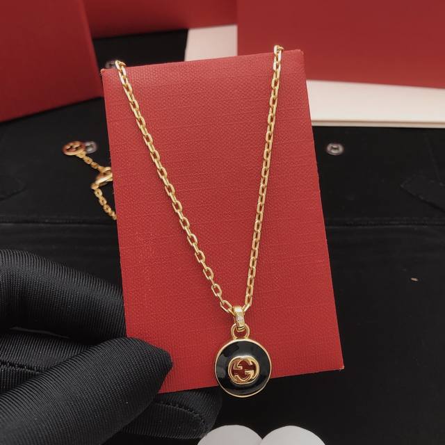 Code Gxl0078 Gucc* Latest Black Round Necklace, Consistent Zp Brass Material