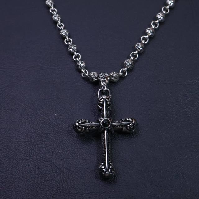 New Arrival] Chrome Hearts Necklace, Featuring Unique Floral Patterns And Design