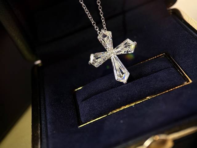 Cross Diamond Necklace Criss Cross The Borderless Cross Diamond Necklace Is Desi