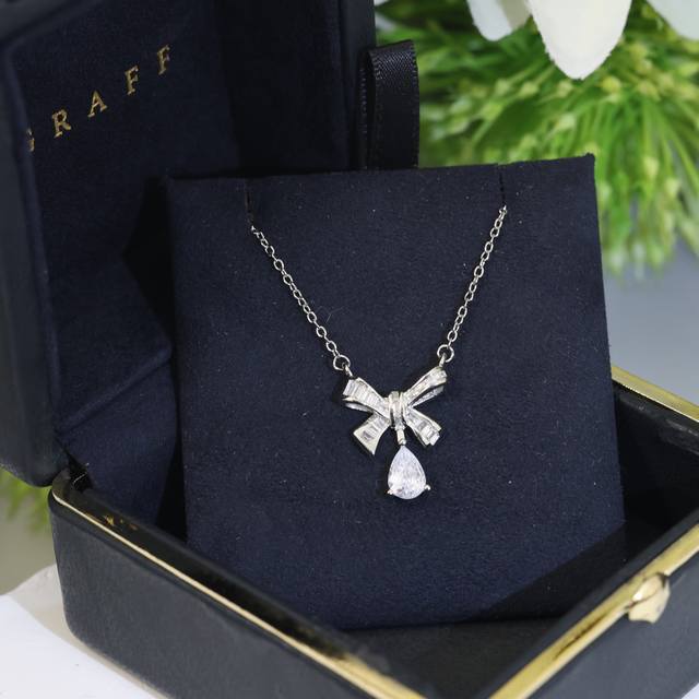 Graff Necklace, High-End Jewelry Brand! New Design, Bow-Shaped Necklace With Ele