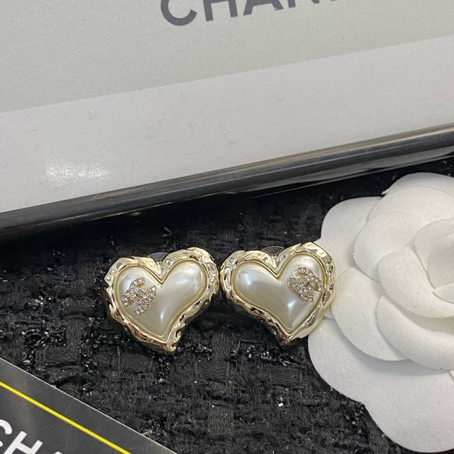 Code E2170 Chanel Ear Studs, Hot-Selling New Arrivals, Same As In-Store. Chan 23