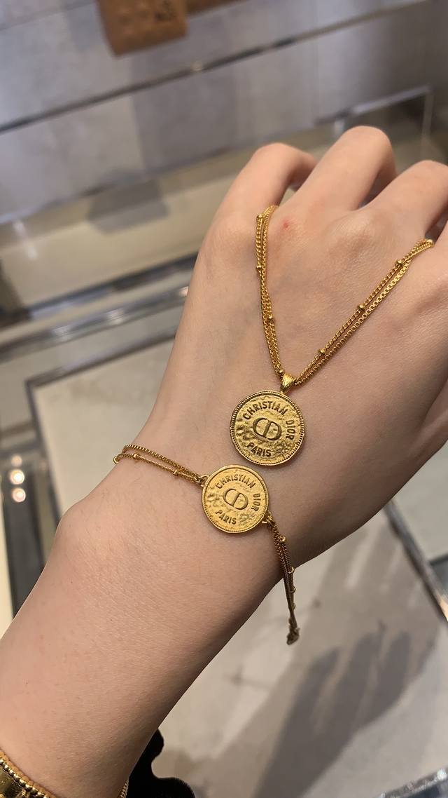 Necklace And Bracelet, Our Product. Zp7670 The Only Authentic Source For Zp-Deve