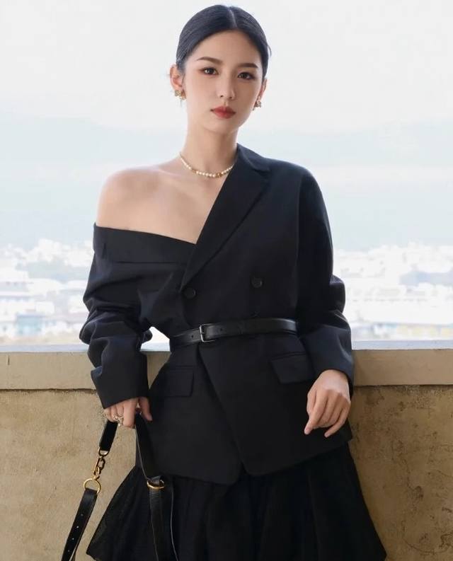 Our Product Beautiful And Elegant Zhou Ye's Same Style