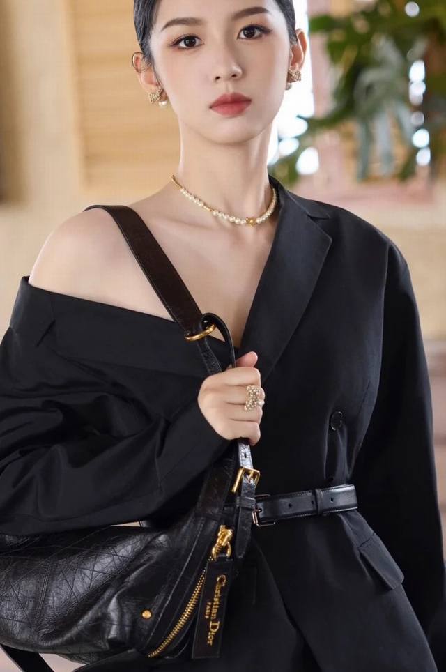 Our Product Zhou Ye's Same Style