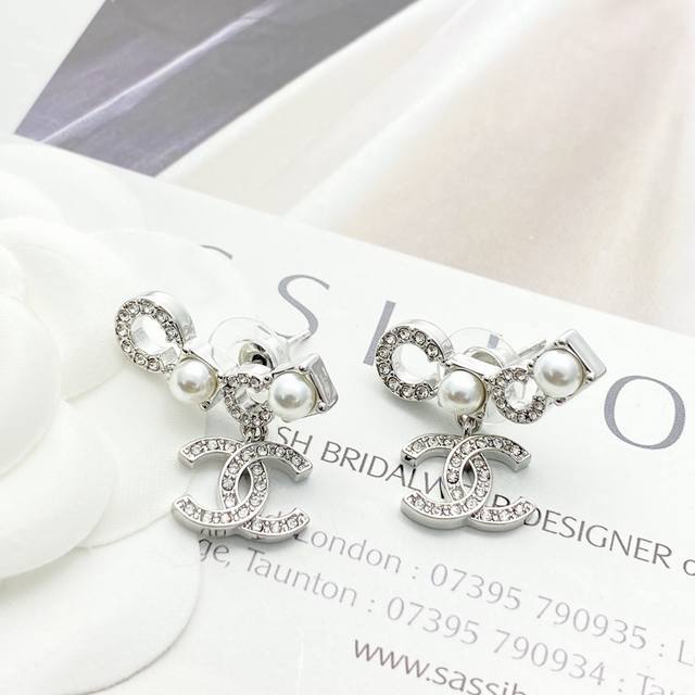 Today's New Arrival, Code E3052 Chanel Ear Studs, Hot-Selling New Arrival Chan 2