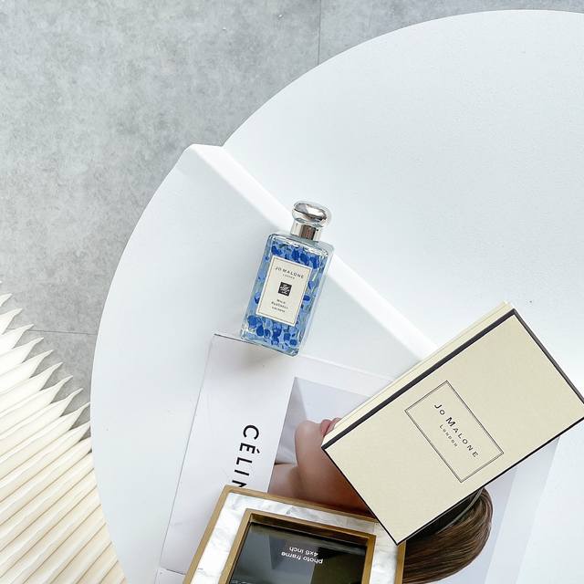 Counter Quality Jo Malone Limited Edition Bluebell Wearing The Little Blue Dress