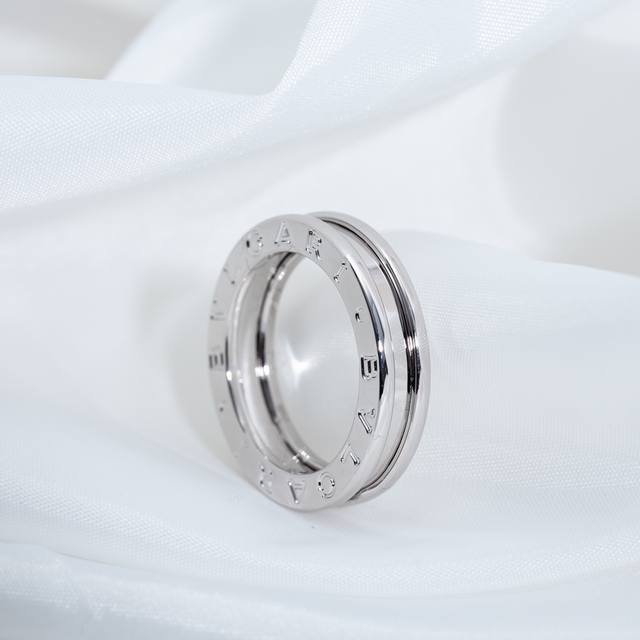 Bulgari Zero 1 Single Ring Ring Size 56789 Available In Three Colors: White, Ros