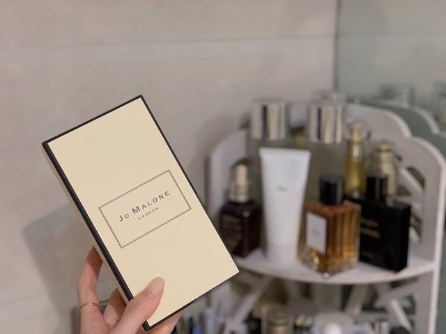 Counter Quality Jo Malone Limited Edition Perfume Bluebell.