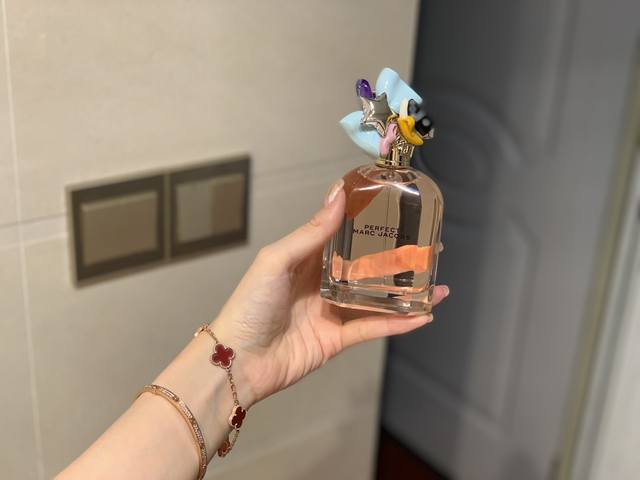 Counter Quality Marc Jacobs Perfect Miss Perfume A Milky, Creamy Scent. Though S