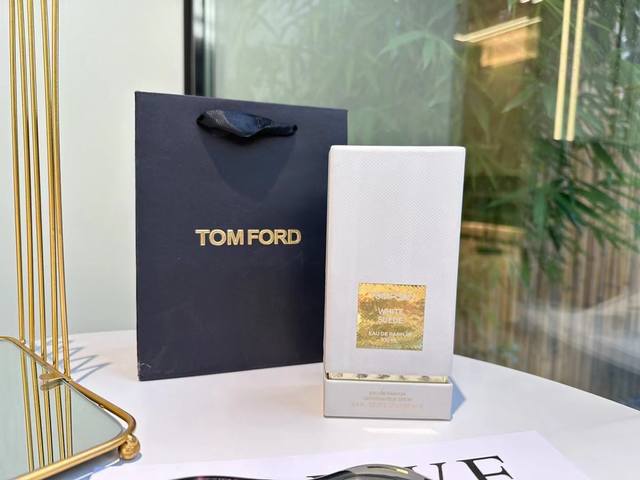 Counter Quality - Tf White Musk Perfume White Bottle Counter Quality Top Notes: