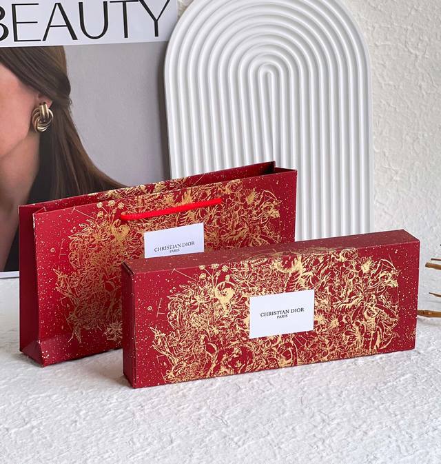 Counter Quality Dior Q Edition Classic Perfume Set Box. Christian Dior, Abbrevia