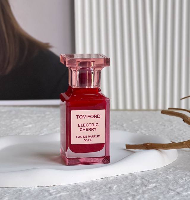 Counter Quality Tf Electric Cherry Perfume Specifications: 50Ml Top Notes: Black
