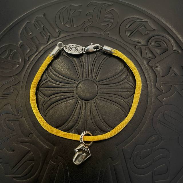 New Arrival, Boutique Quality Chrome Hearts Classic Retro Large Tongue Bracelet,