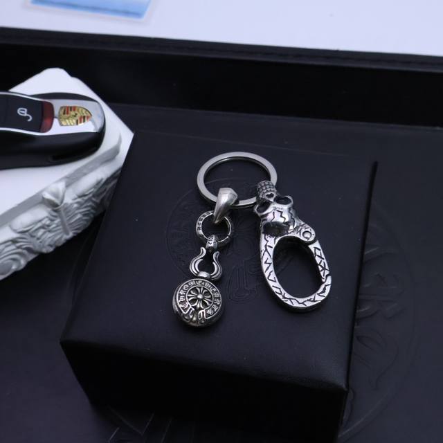 New Arrival] Chrome Hearts Keyring Pendant And Belt Bag Accessory. Craftsmanship