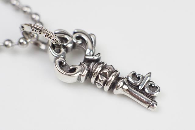 Special Price: Croissant Heart Key Lock Necklace, 70Cm Chain Length