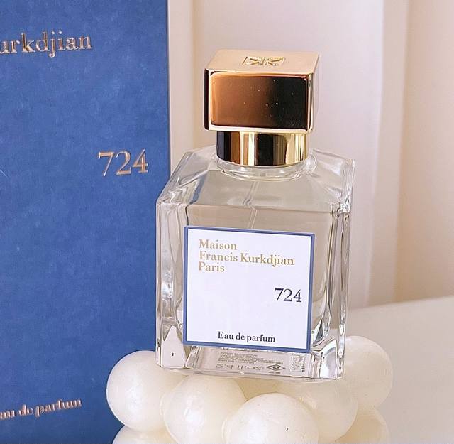 Counter Quality Mfk Limited Edition 724 Top Notes: Italian Bergamot, Aldehyde Mi