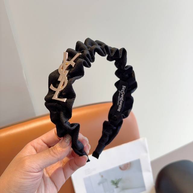 With Packaging Saint Laurent New Trend High-End Pleated Hairband, A Minimalist A