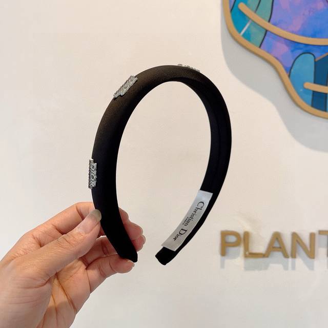 With Packaging Dior Dior New Narrow Headband, Counter-Quality Headband, Let Your