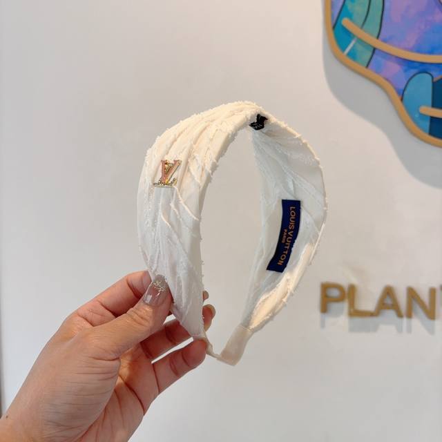 With Packaging Louis Vuitton New-Arrival Center-Knot Hairband, Fashionable And V