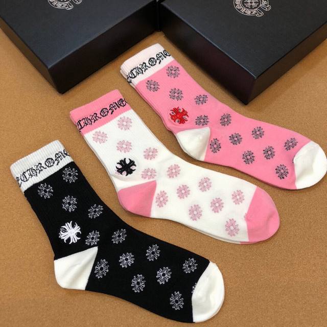 Special Croxin Export Order, Eye-Catching Design, Mid-Calf Length, Made From Com