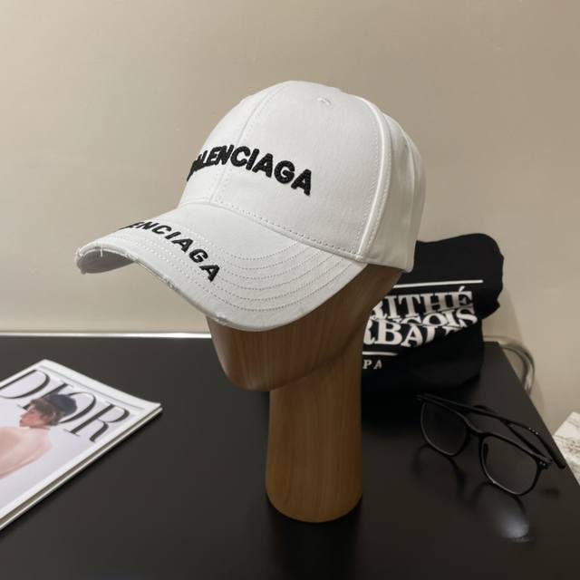 Balenciaga New Baseball Cap, In Stock And Ready To Ship, Simple And Fashionable,