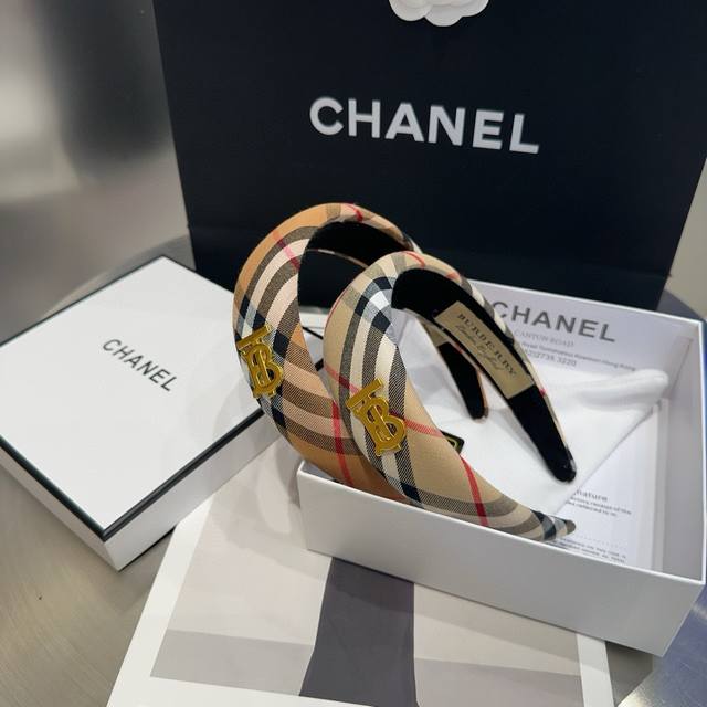 With Packaging Box Burberry Classic Check Hairband, Fashionable And Trendy, Prac