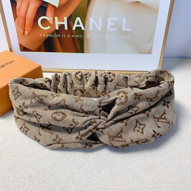 Lv Louis Vuitton Donkey Brand Hairband New Embroidered Logo Hairband, European A