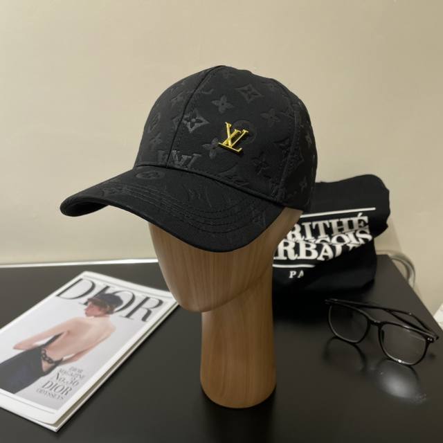 Louis Vuitton Baseball Cap, Louis Vuitton Lv Baseball Cap, Simple And Elegant, C