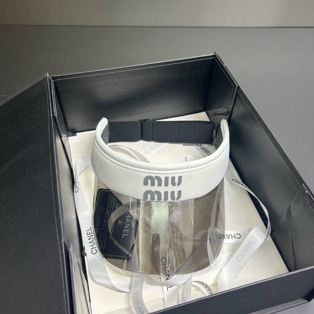 Running Quantity Miu Miu ~ New Sun-Protective Open-Top Hat, Perfect For Morning
