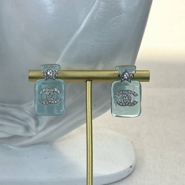 Chanel Ear Studs - Hot-Selling New Arrivals - Authentic Zp Chan 23 Clear Blue Pe