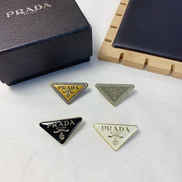 Prada Prada Brooch New Triangle Brooch Elegant And Versatile Must-Have Item For