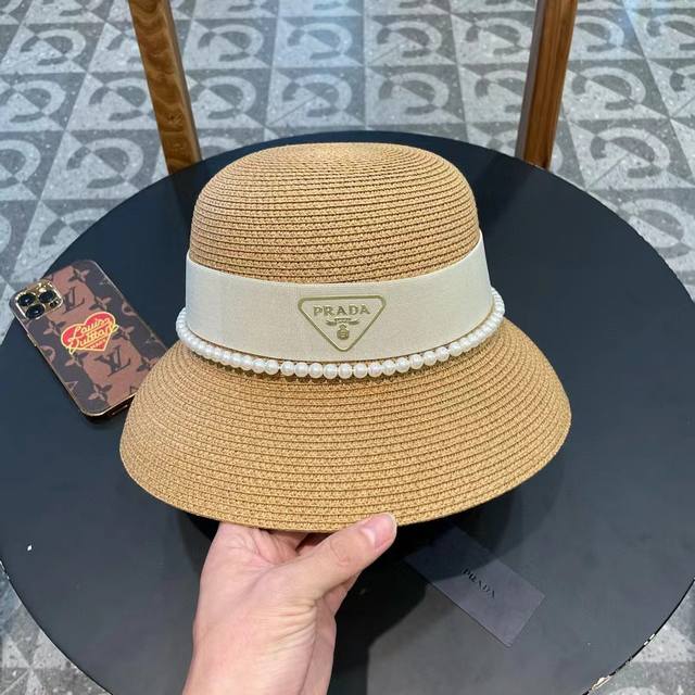 Prada Straw Hat, Fisherman's Hat, Round-Topped Bucket Hat, Official New Style, C