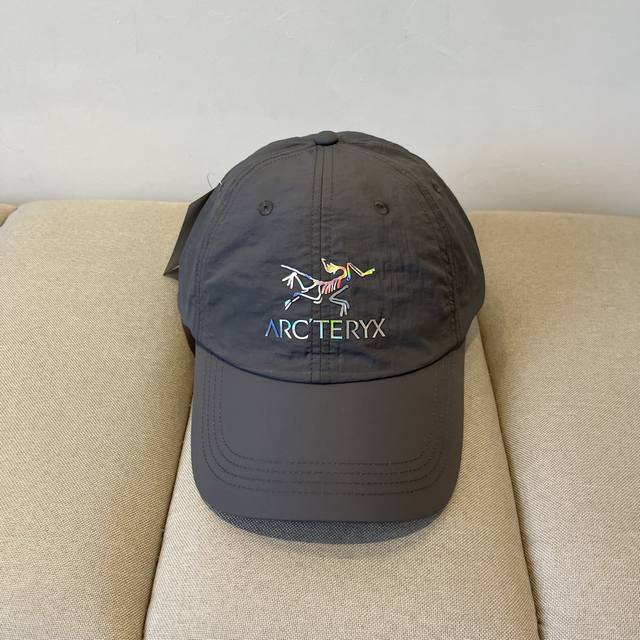 Arc'teryx 2025 Spring New Style Minimalist Baseball Cap, New Arrival, High-End D