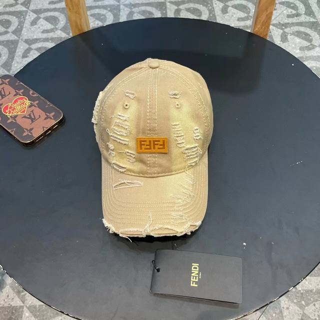 Fe*Di Fendi New Double F Vintage Denim Baseball Cap, Minimalist High-End Style,