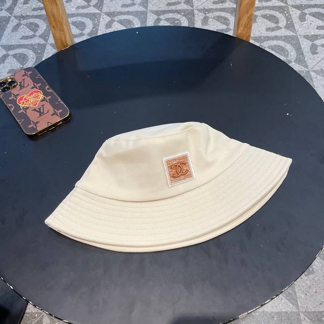 Chanel New Hand-Woven Hat, Fisherman's Hat, Elegant And Sophisticated